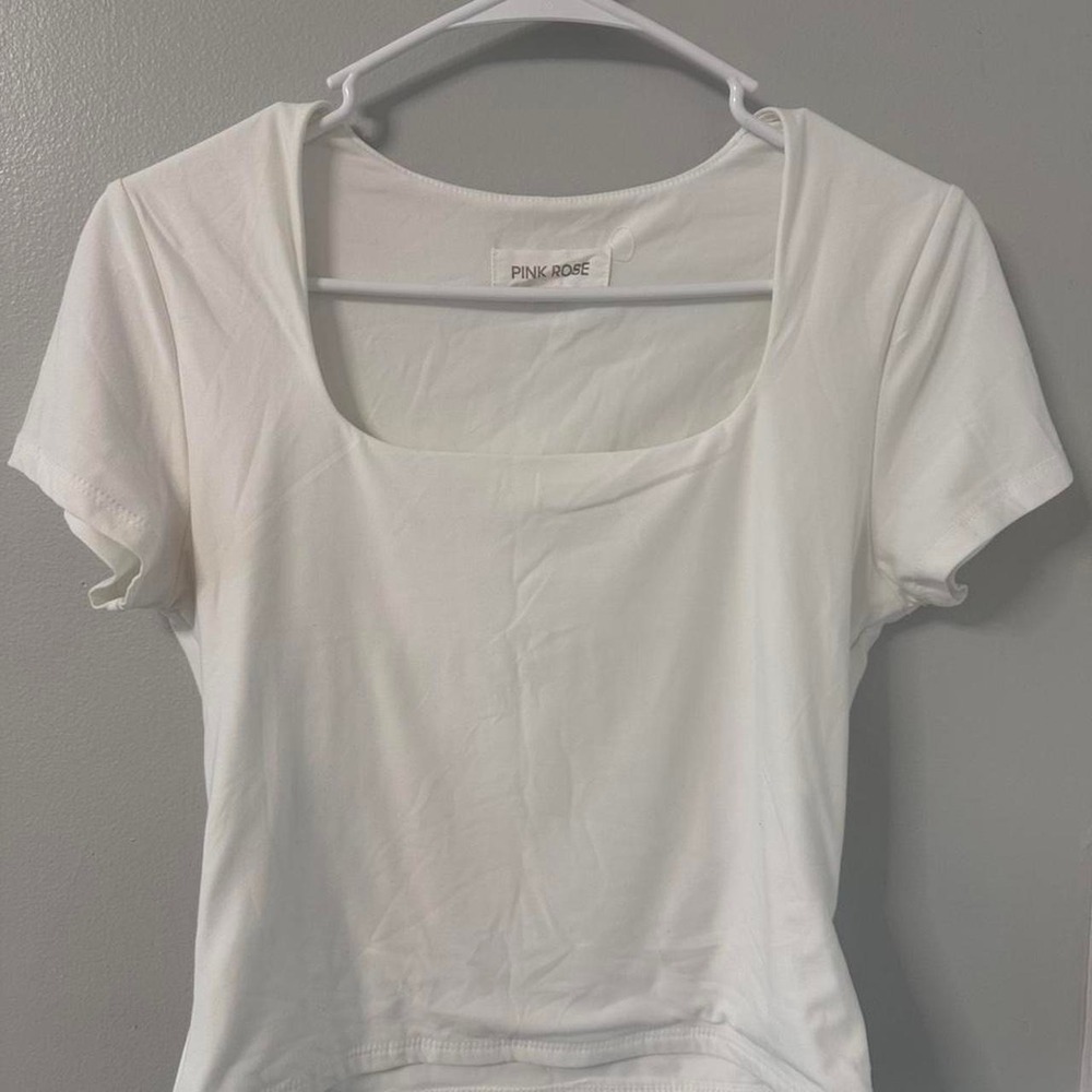 White women size L square neck top